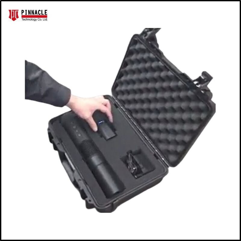 500 m Reichweite, IP65, wasserdicht, 1 kg, leichte Taschenlampe, Anti-Drohnen-Störsender, tragbare taktische UAS-Verteidigung